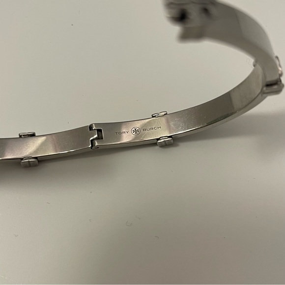 Tory Burch- Miller Logo Hinged Bangle Bracelet available in silver or gold - Picture 6 of 10